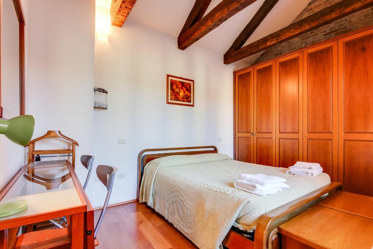 Ramo Venier By Halldis Venice Luaran gambar